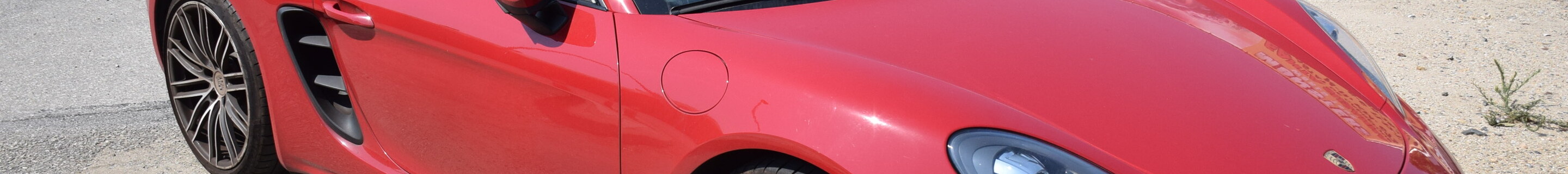 Porsche 718 Cayman S