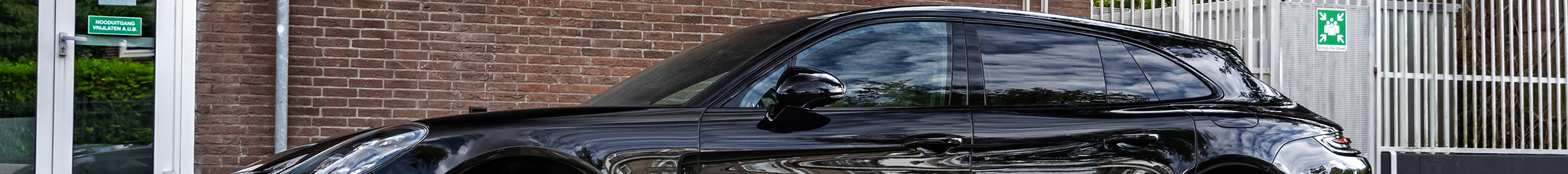 Porsche 971 Panamera Turbo S E-Hybrid Sport Turismo MkI