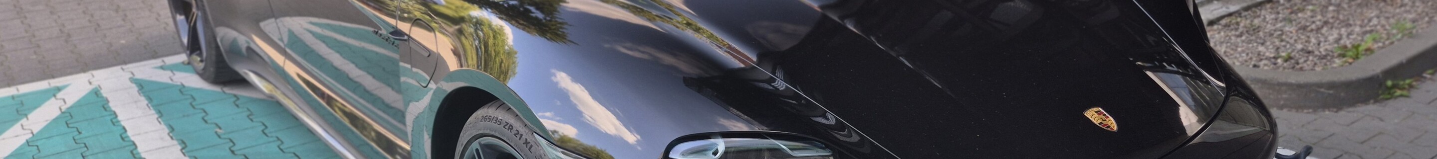 Porsche Taycan Turbo S MkI