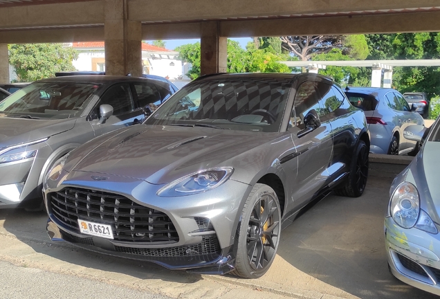 Aston Martin DBX707