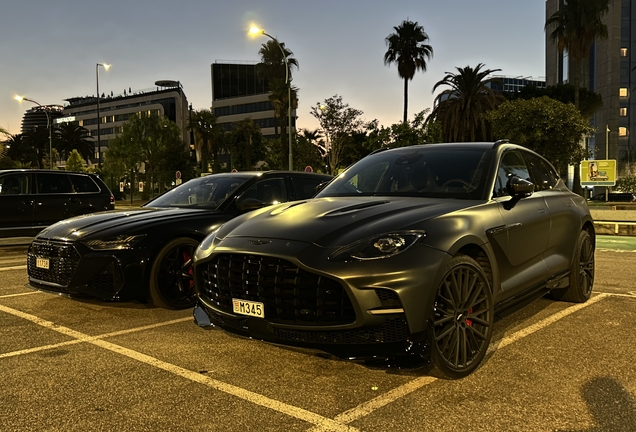 Aston Martin DBX707