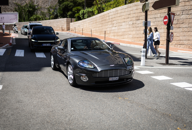 Aston Martin Vanquish