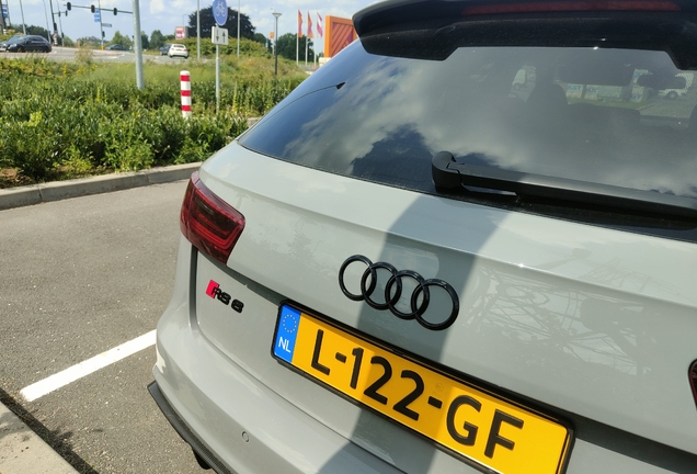 Audi RS6 Avant C7 2015