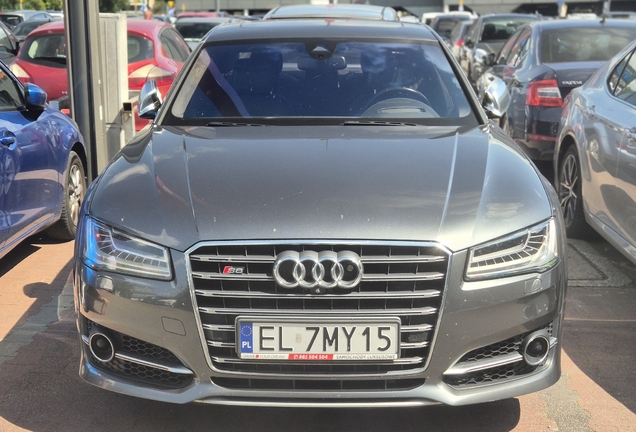 Audi S8 D4 Plus