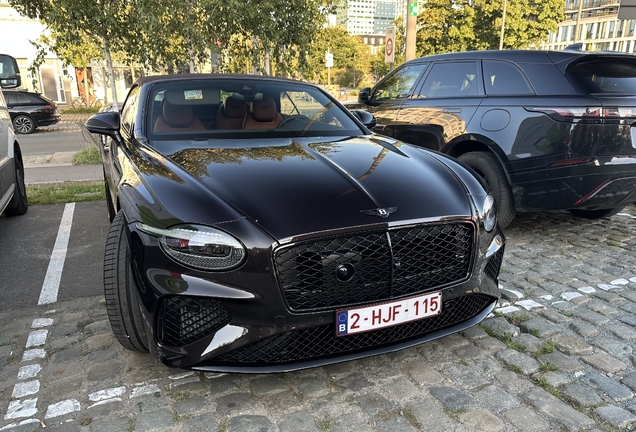 Bentley Continental GTC Black Edition 2025