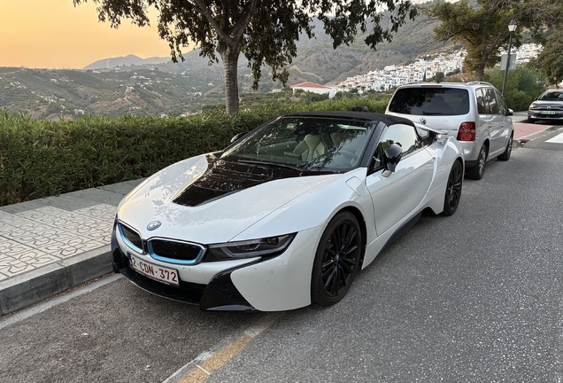 BMW i8 Roadster