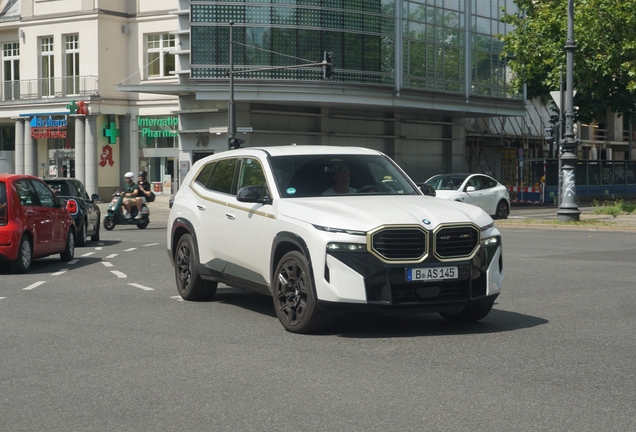 BMW XM G09