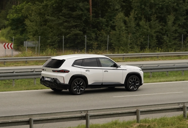 BMW XM G09