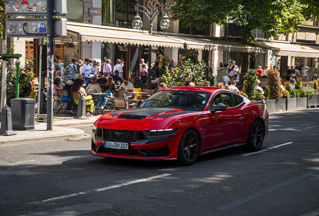 Ford Mustang Dark Horse 2024