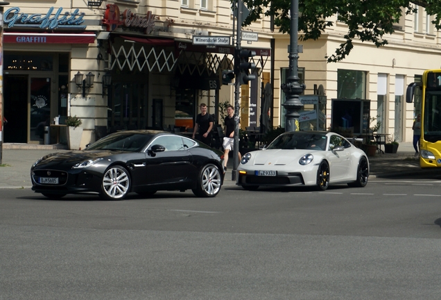 Jaguar F-TYPE S Coupé