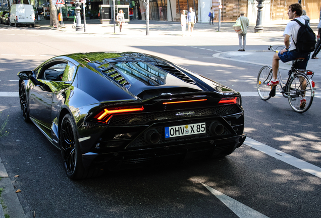 Lamborghini Huracán LP640-4 EVO