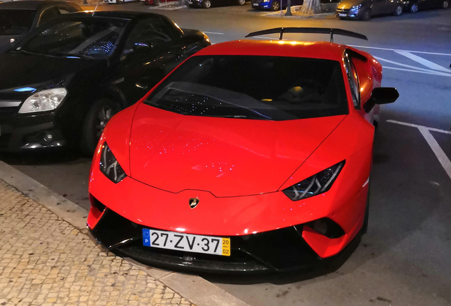 Lamborghini Huracán LP640-4 Performante