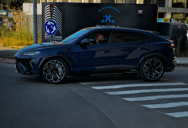 Lamborghini Urus Performante