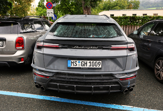 Lamborghini Urus S