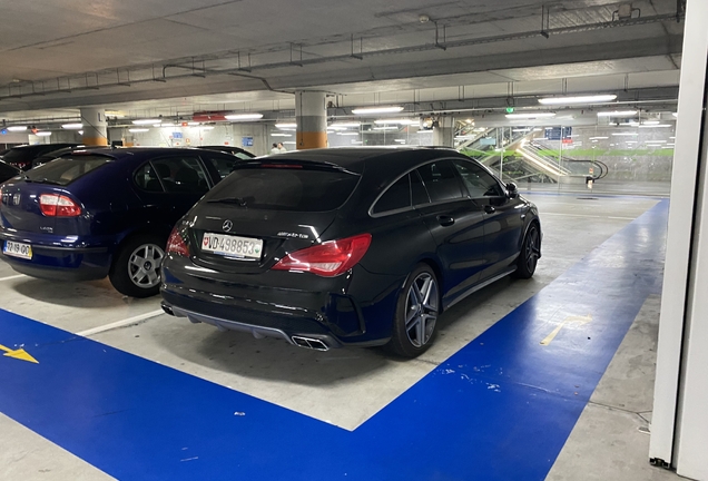 Mercedes-Benz CLA 45 AMG Shooting Brake
