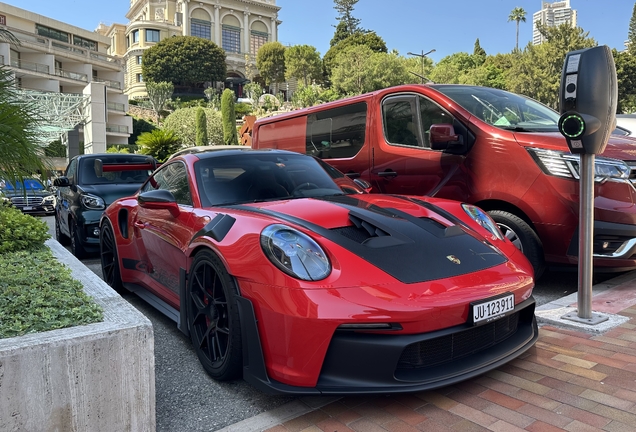 Porsche 992 GT3 RS Weissach Package