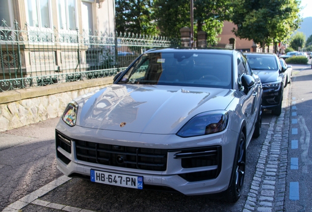 Porsche Cayenne Coupé Turbo E-Hybrid