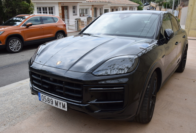 Porsche Cayenne Coupé Turbo E-Hybrid