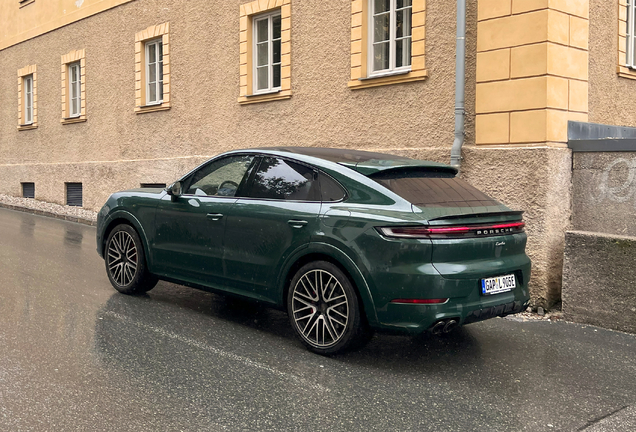 Porsche Cayenne Coupé Turbo E-Hybrid