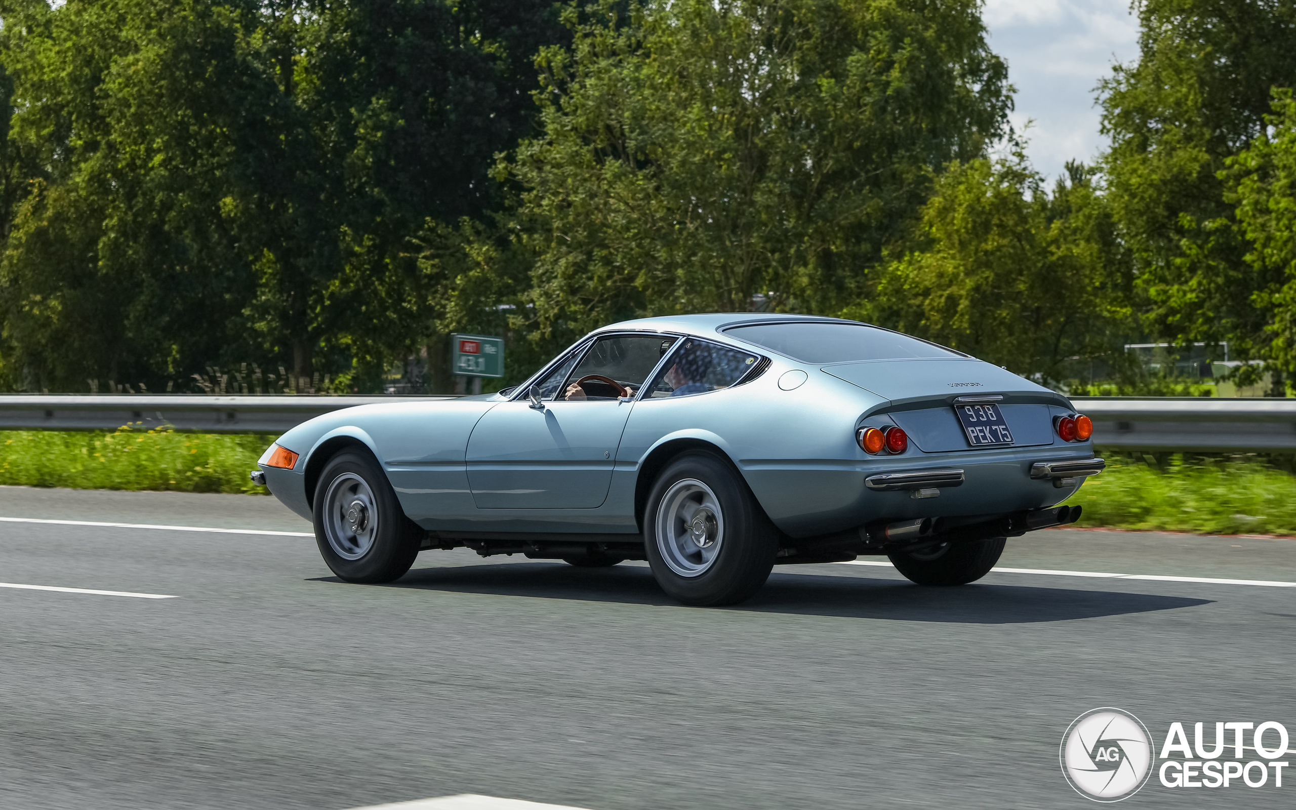 Ferrari 365 GTB/4 Daytona
