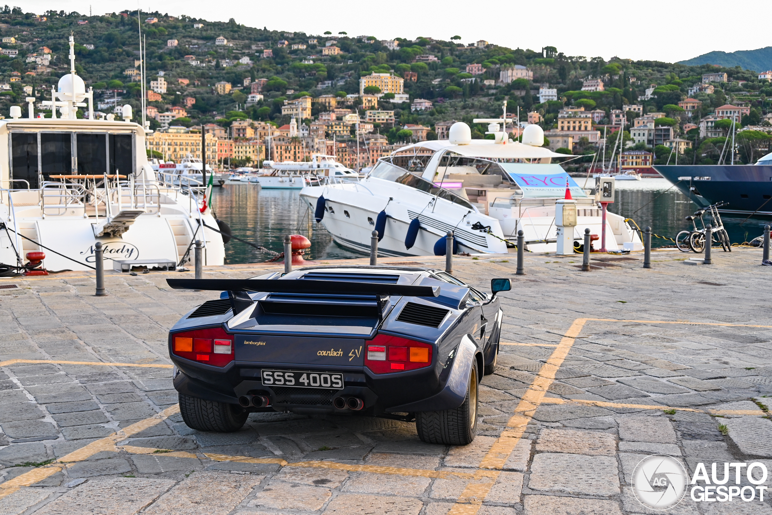 Lamborghini Countach LP400 S Series 1
