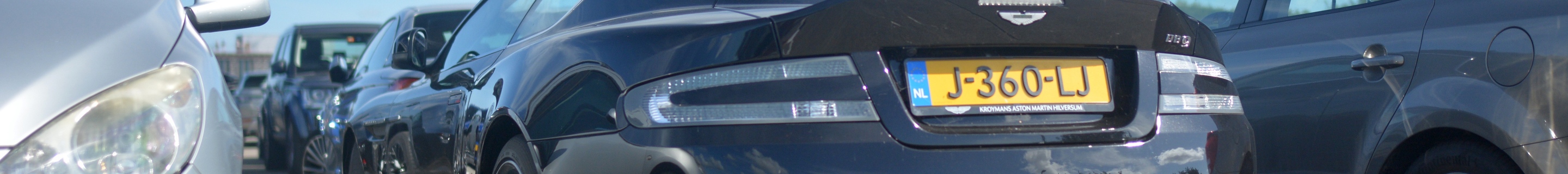 Aston Martin DB9 2013