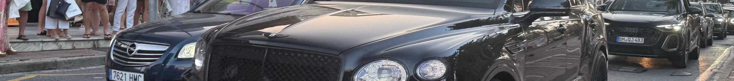 Bentley Bentayga V8 2021