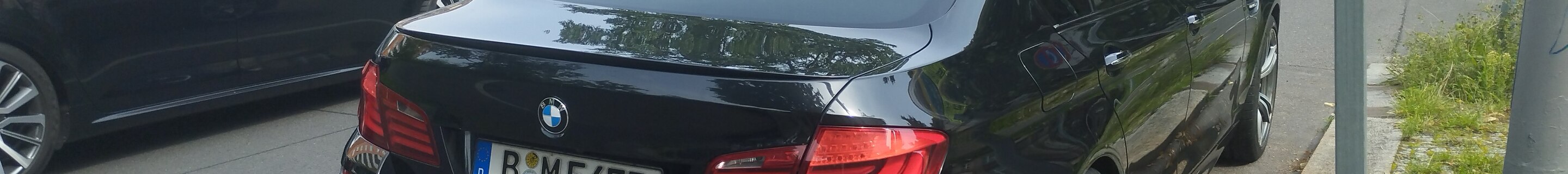 BMW M5 F10 2011
