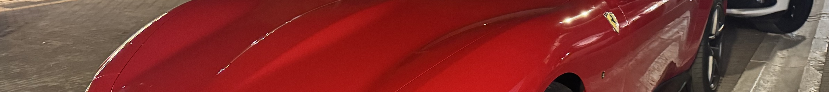 Ferrari Roma Spider