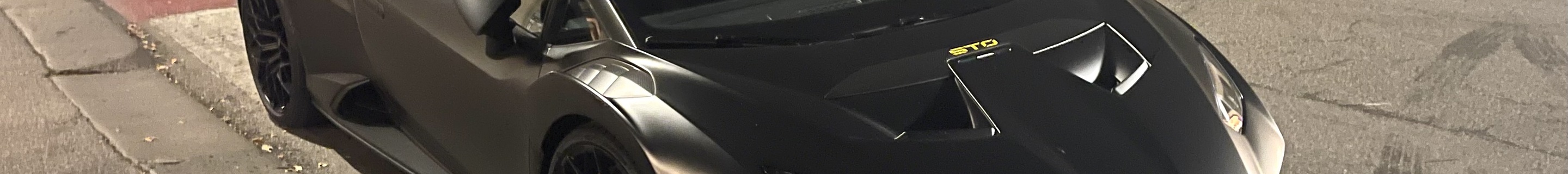 Lamborghini Huracán LP640-2 STO