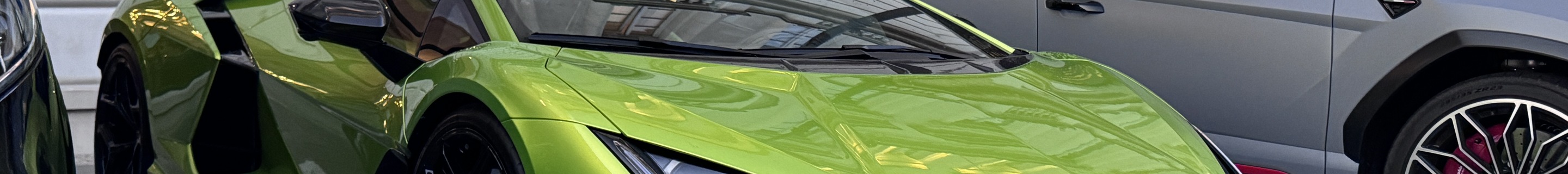 Lamborghini Revuelto