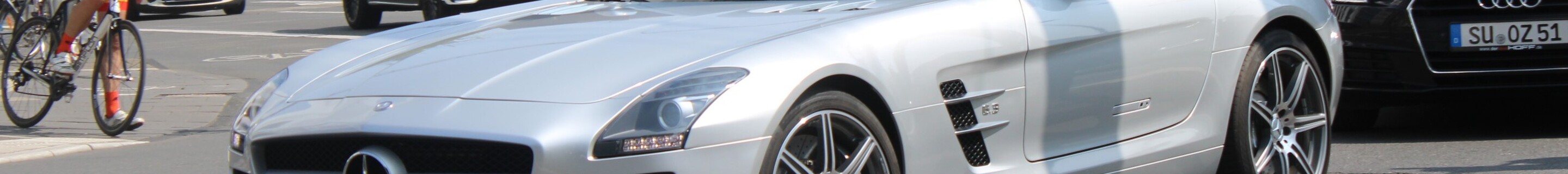 Mercedes-Benz SLS AMG
