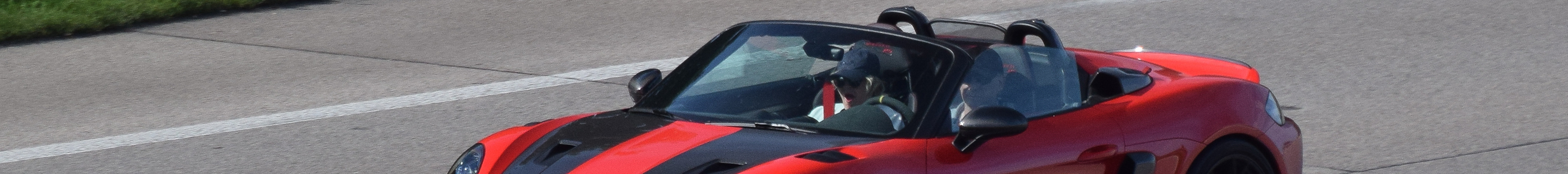 Porsche 718 Spyder RS Weissach Package