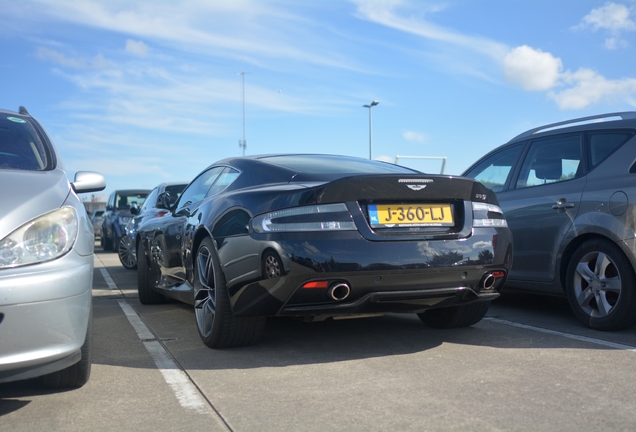 Aston Martin DB9 2013