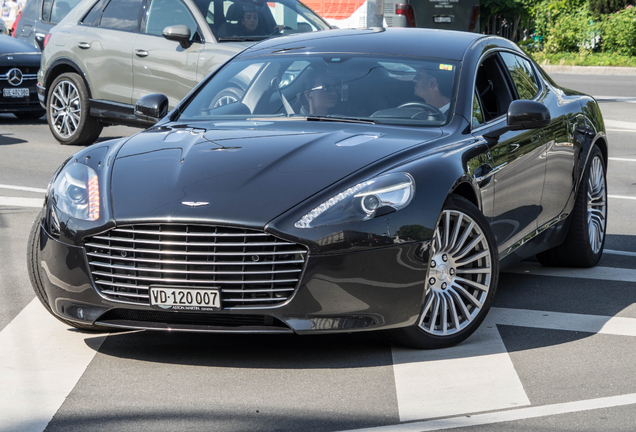 Aston Martin Rapide S