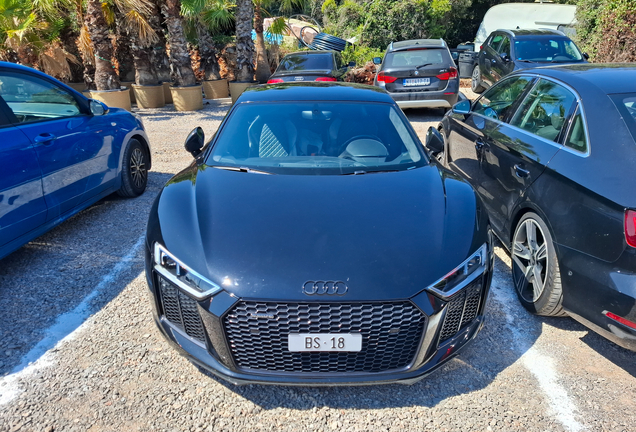 Audi R8 V10 Plus 2015