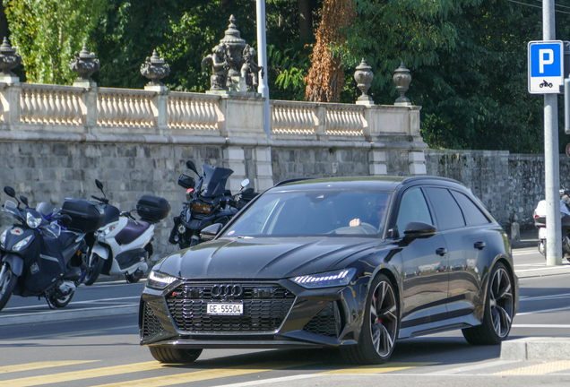 Audi RS6 Avant C8