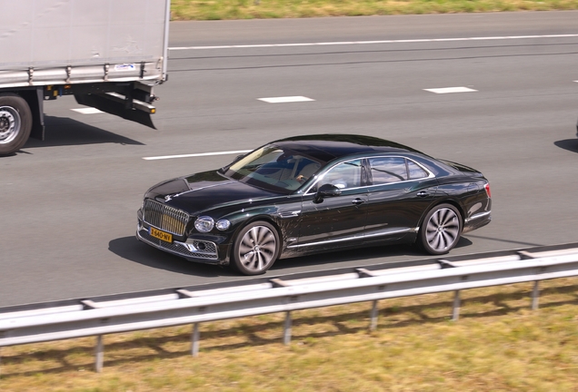 Bentley Flying Spur Hybrid Azure