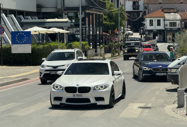 BMW M5 F10 2011