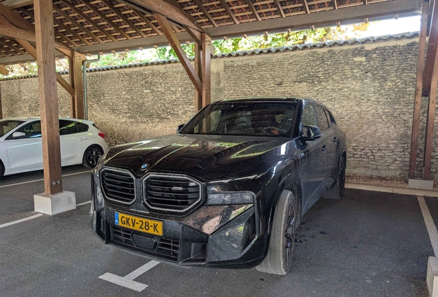 BMW XM G09