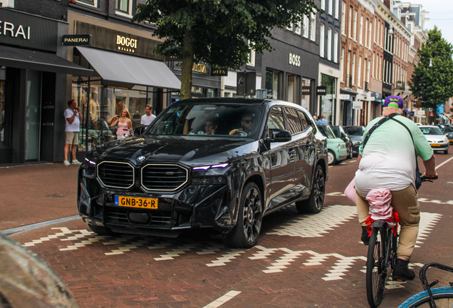 BMW XM G09