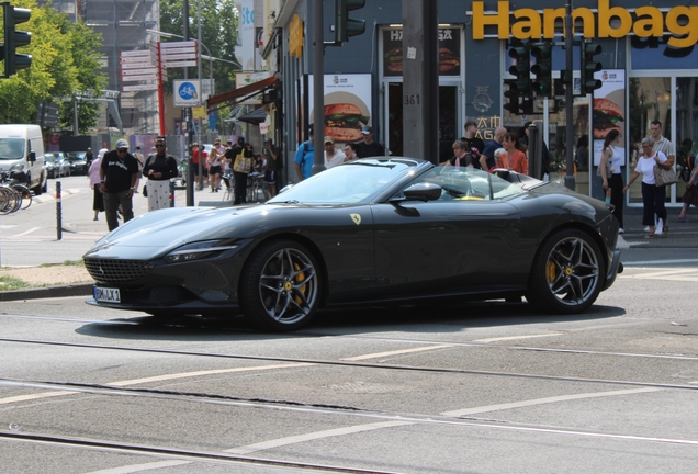 Ferrari Roma Spider