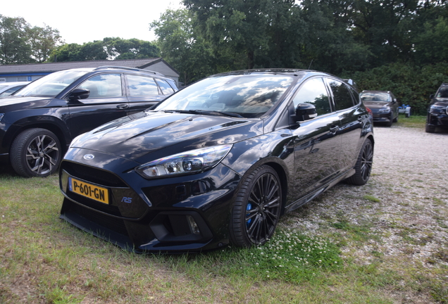 Ford Focus RS 2015