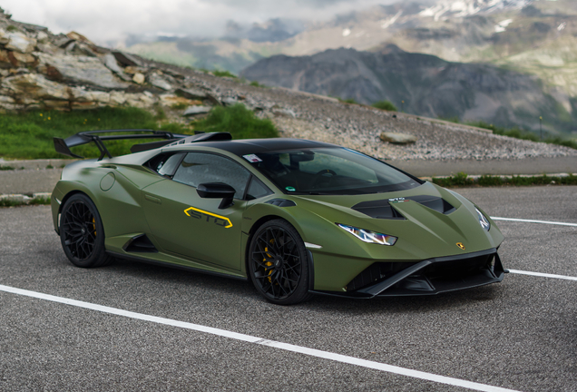 Lamborghini Huracán LP640-2 STO