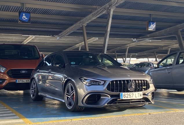 Mercedes-AMG CLA 45 S Shooting Brake X118