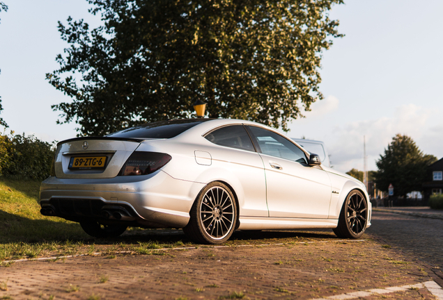Mercedes-Benz C 63 AMG Coupé
