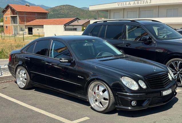 Mercedes-Benz E 63 AMG