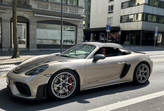 Porsche 718 Spyder RS Weissach Package