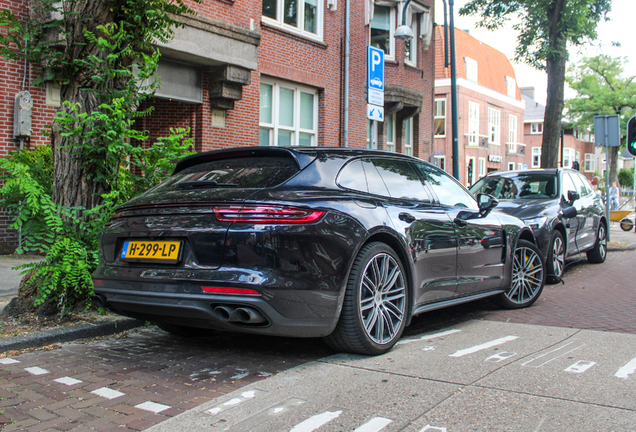 Porsche 971 Panamera Turbo S E-Hybrid Sport Turismo