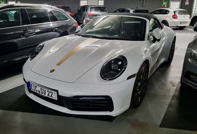 Porsche 992 Carrera 4S Cabriolet